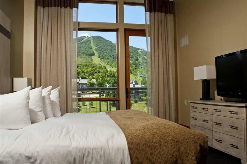 Jay Peak Resort エクステリア 写真